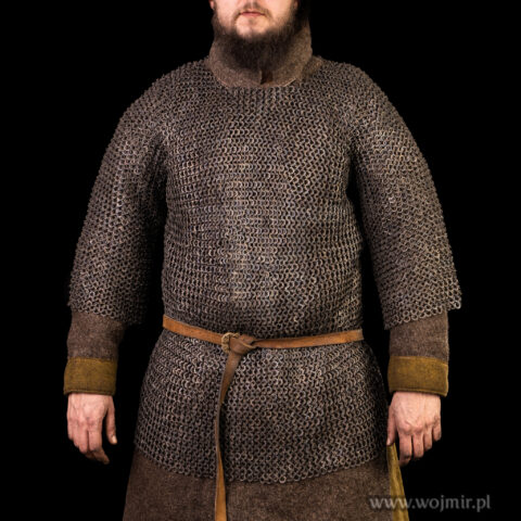 kolczuga nitowana riveted chainmail