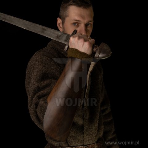 leather bracers karwasze skórzane