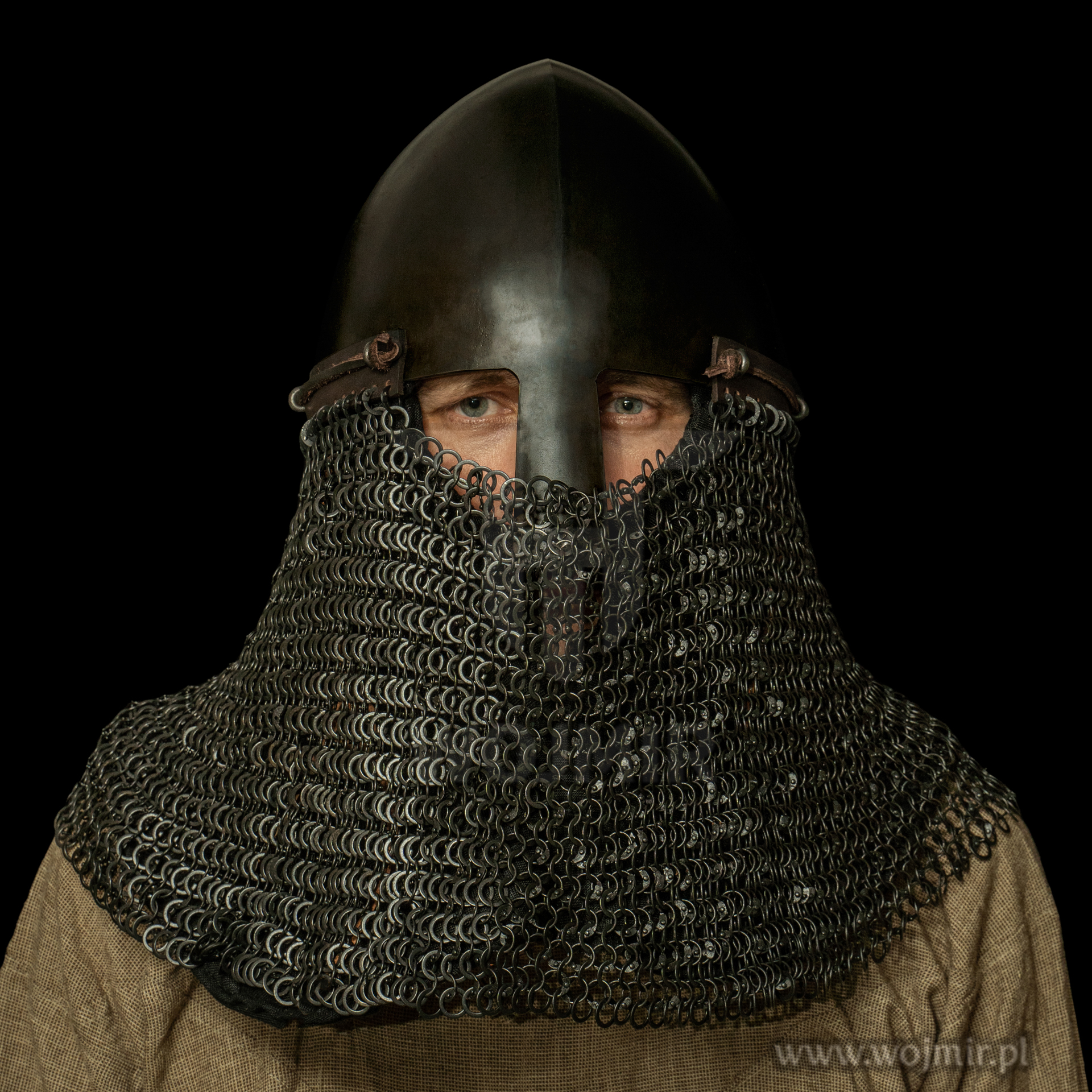 rekonstrukcja hełmu Lednica lake helmet